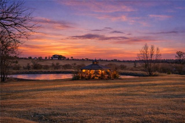 2250 Dillard Road, Brenham, TX 77833