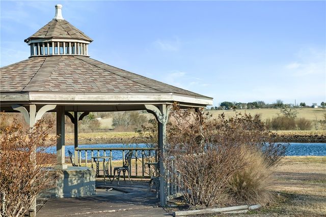 2250 Dillard Road, Brenham, TX 77833