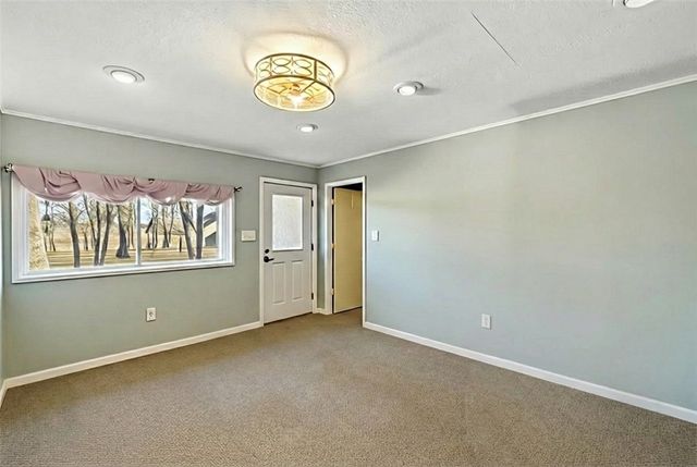 2250 Dillard Road, Brenham, TX 77833