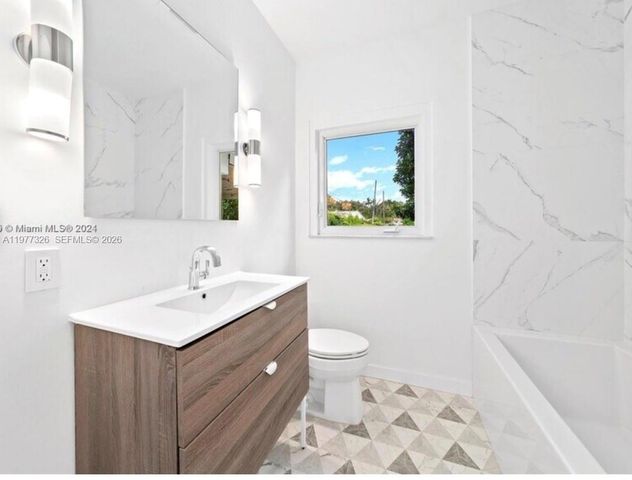 5120 Cherokee Ave, Miami Beach, FL 33140