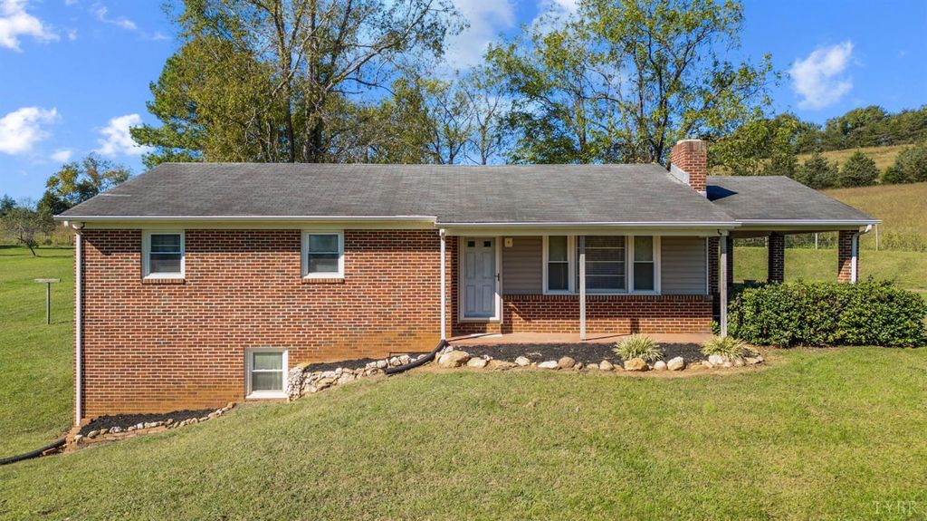 3803 Bedford Highway, Lynch Station, VA 24571