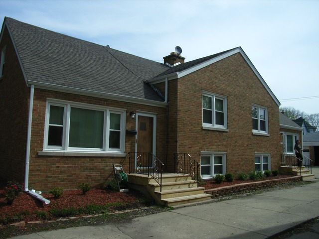 33 N Spring Avenue FRONT, La Grange, IL 60525