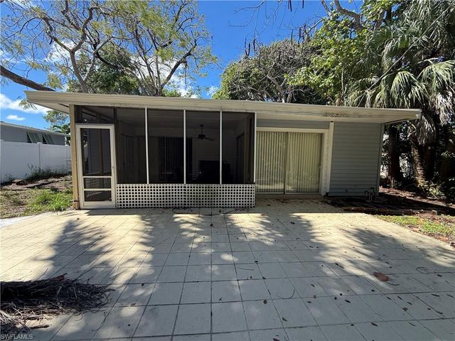 1435 Alcazar AVE, Fort Myers, FL 33901