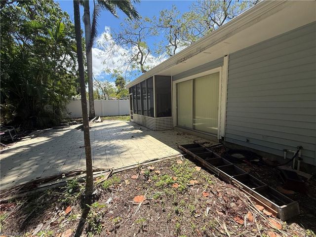 1435 Alcazar AVE, Fort Myers, FL 33901