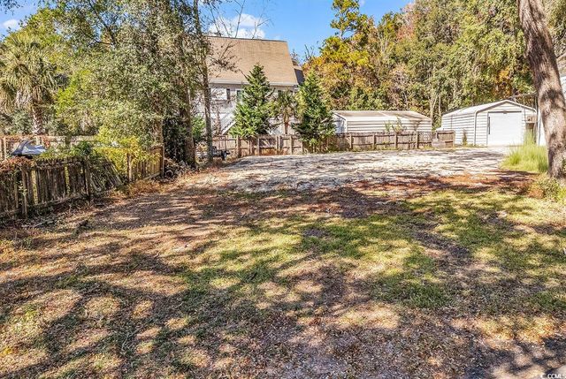 422 Vereen Rd., Murrells Inlet, SC 29576