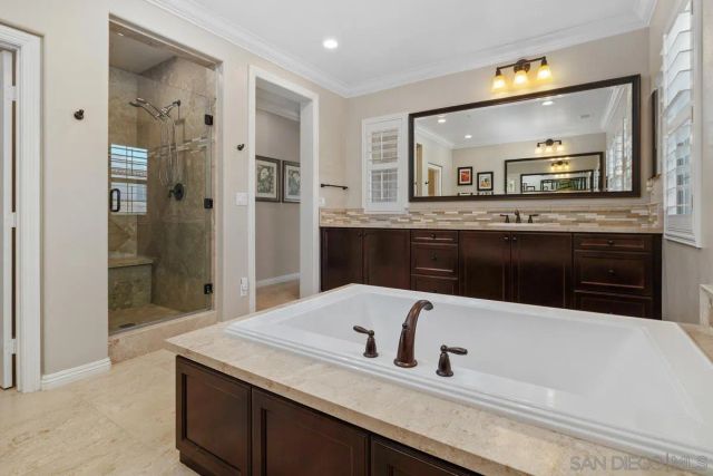 8496 Lower Scarborough Lane, San Diego, CA 92127