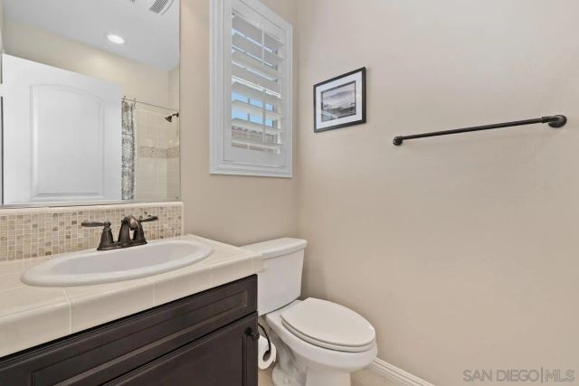 8496 Lower Scarborough Lane, San Diego, CA 92127