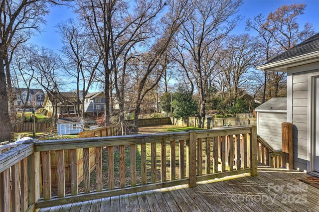 1044 Lunsford Place, Charlotte, NC 28205