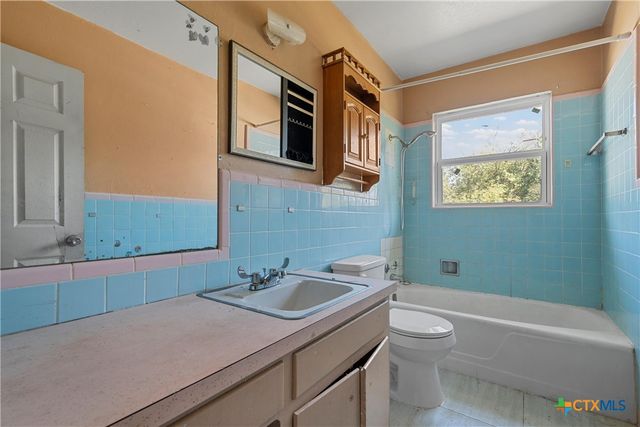 2501 Oak Drive, Gatesville, TX 76528