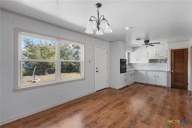 2501 Oak Drive, Gatesville, TX 76528