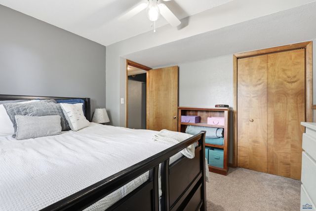 3830 CANYON LAKE DR, Rapid City, SD 57702