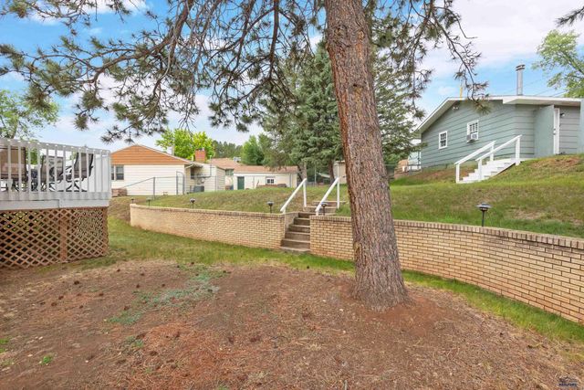 3830 CANYON LAKE DR, Rapid City, SD 57702
