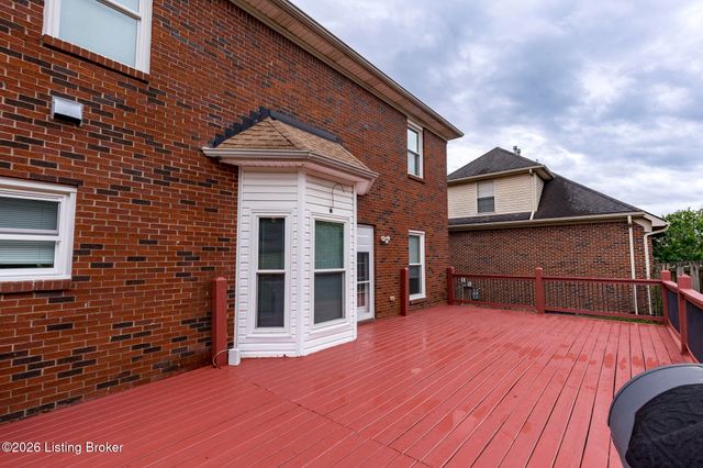 17411 Polo Run Ln, Louisville, KY 40245