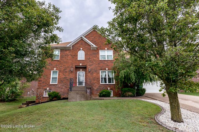 17411 Polo Run Ln, Louisville, KY 40245