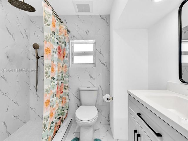 1459 Rodman St, Hollywood, FL 33020