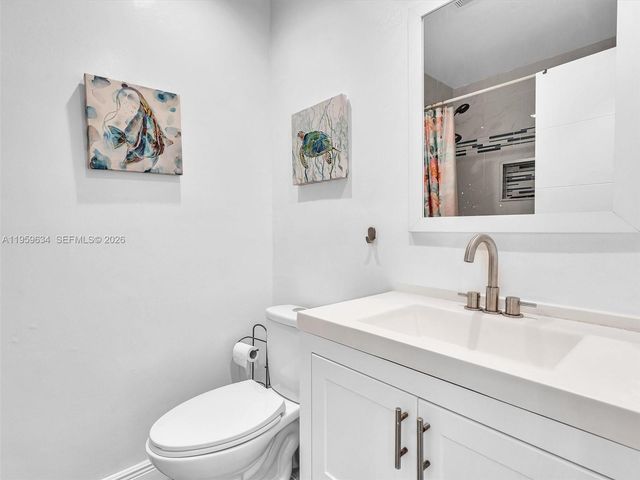 1459 Rodman St, Hollywood, FL 33020