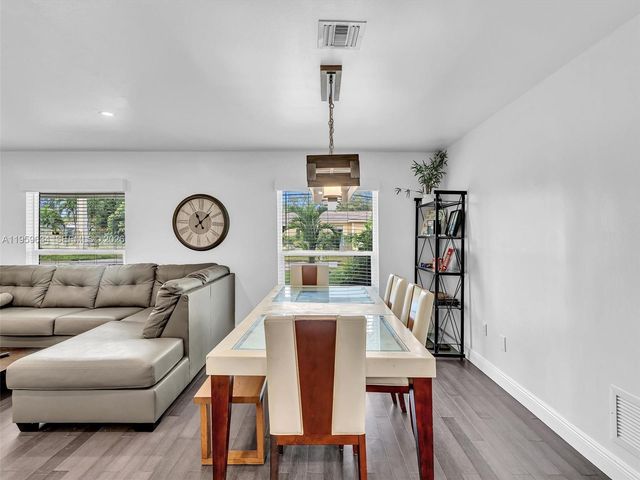 1459 Rodman St, Hollywood, FL 33020