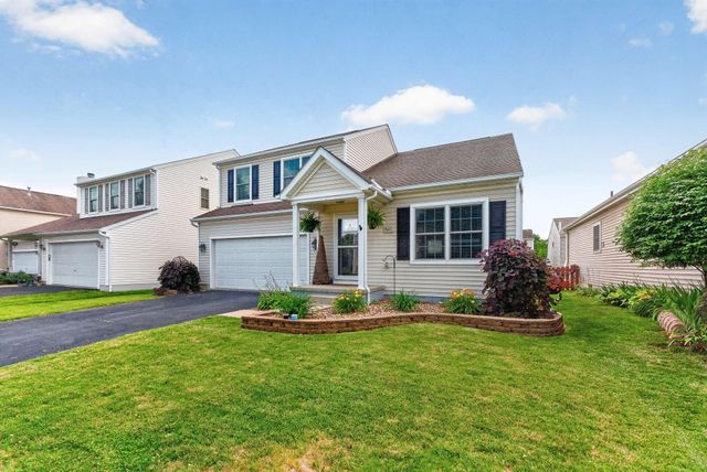 807 Holly Farms Drive, Blacklick, OH 43004