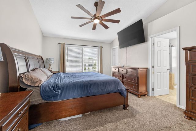 807 Holly Farms Drive, Blacklick, OH 43004