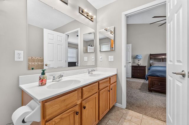 807 Holly Farms Drive, Blacklick, OH 43004
