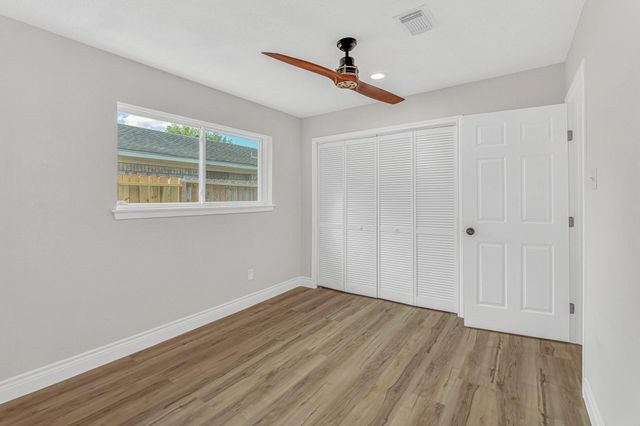 5026 Court Road, Houston, TX 77053