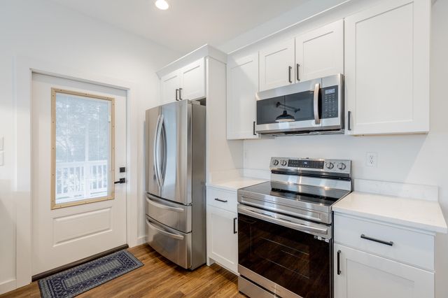 9443 Williams Street, Soddy Daisy, TN 37379