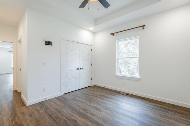 9443 Williams Street, Soddy Daisy, TN 37379