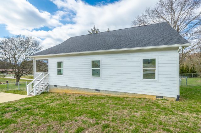 9443 Williams Street, Soddy Daisy, TN 37379