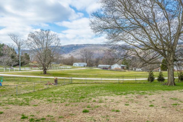 9443 Williams Street, Soddy Daisy, TN 37379