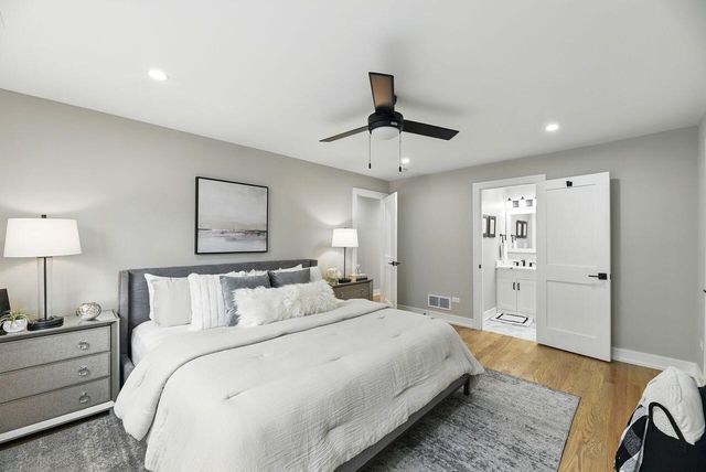 340 N Berrien Street, New Buffalo, MI 49117