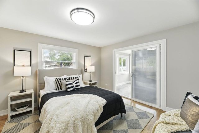 340 N Berrien Street, New Buffalo, MI 49117