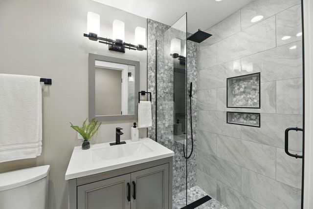 340 N Berrien Street, New Buffalo, MI 49117