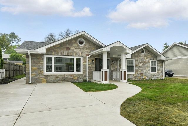 340 N Berrien Street, New Buffalo, MI 49117