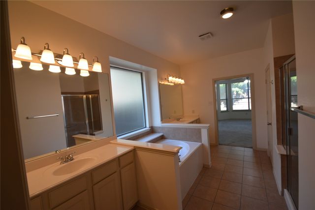 4808 Belladonna Drive, Fort Worth, TX 76123