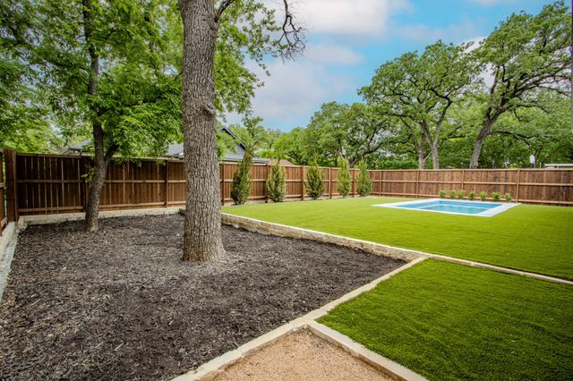7916 Odell Street, North Richland Hills, TX 76182