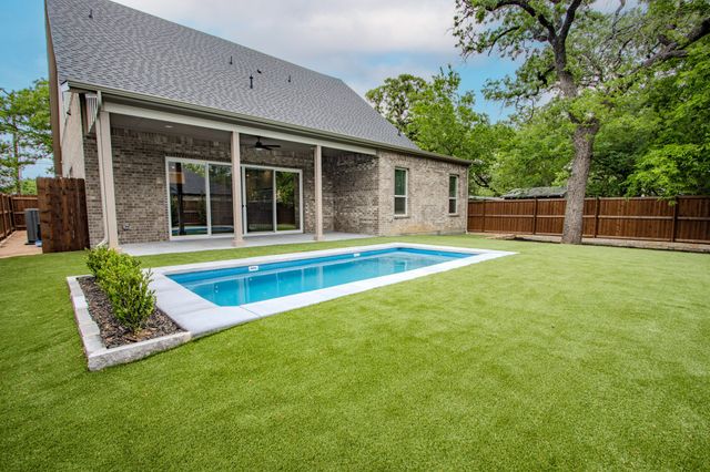 7916 Odell Street, North Richland Hills, TX 76182