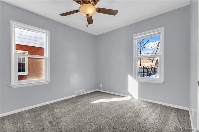 11873 Roxbury Street, Detroit, MI 48224