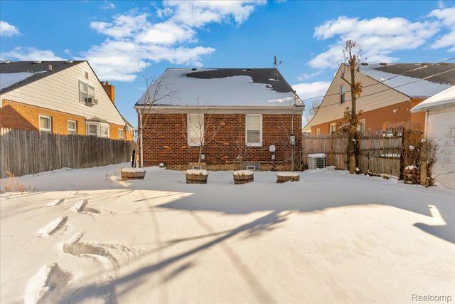 11873 Roxbury Street, Detroit, MI 48224