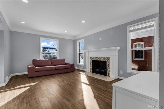 11873 Roxbury Street, Detroit, MI 48224