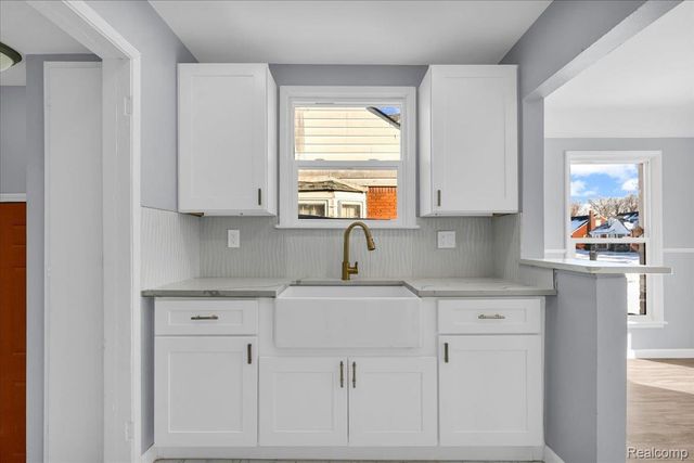 11873 Roxbury Street, Detroit, MI 48224