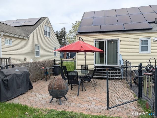 36 Marshall Road, Manchester, CT 06040