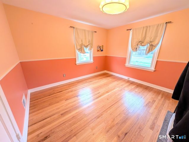 36 Marshall Road, Manchester, CT 06040