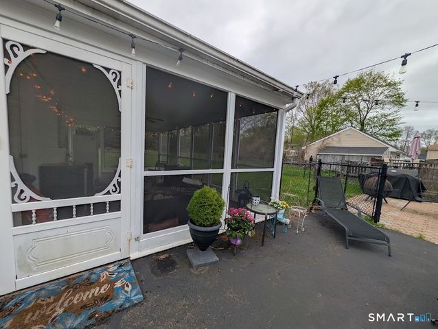 36 Marshall Road, Manchester, CT 06040