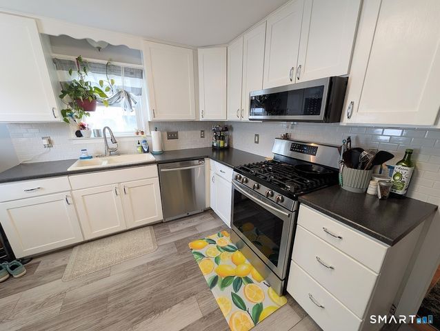 36 Marshall Road, Manchester, CT 06040