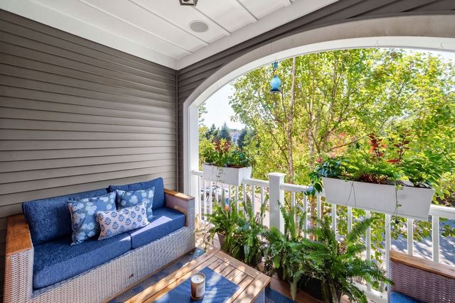 87 Boatwrights Loop, Plymouth, MA 02360