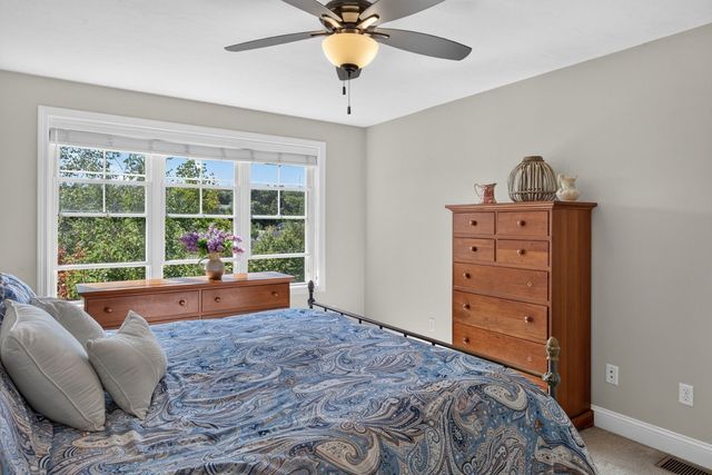 87 Boatwrights Loop, Plymouth, MA 02360