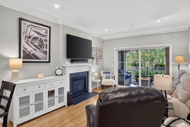 87 Boatwrights Loop, Plymouth, MA 02360