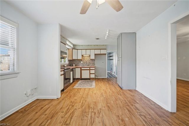 625 S Pine Grove RD, Virginia Beach, VA 23452