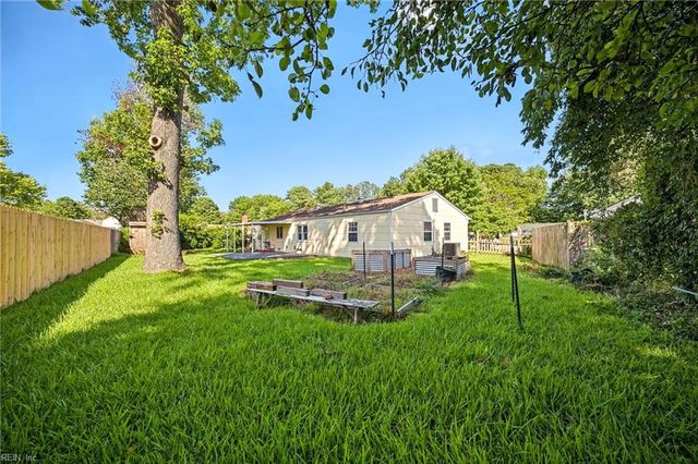 625 S Pine Grove RD, Virginia Beach, VA 23452