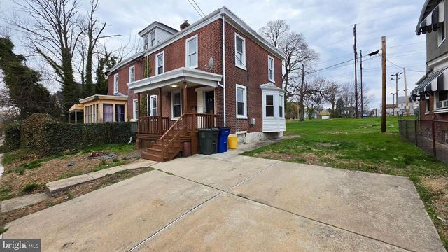 1112 ELMWOOD AVE, Sharon Hill, PA 19079